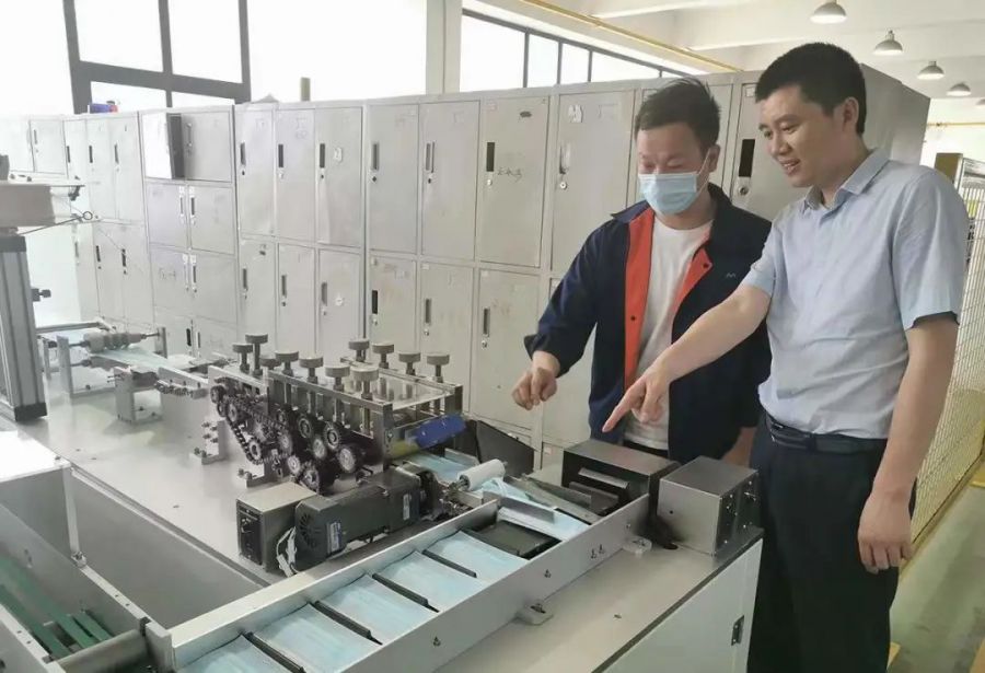 1651030239926190D0Pp.jpg 640.jpg